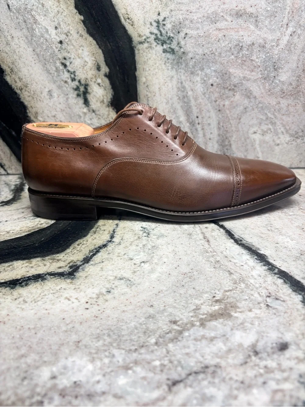 Santoni description exceptional